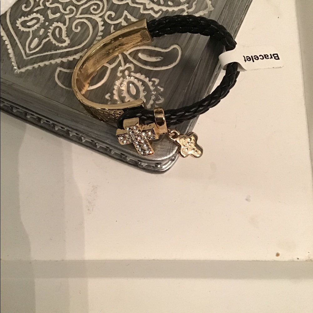 New Cross Bracelet